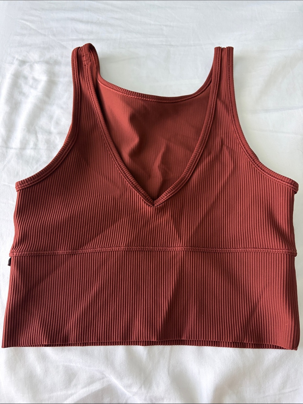 Lululemon Power Pivot Tank - Picture 2 of 2